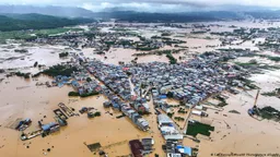 暴雨、山洪、龙卷风——中国南方灾情频发